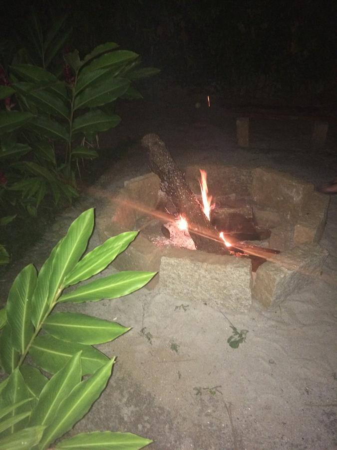 Casa Colonial Terrea No Saco Da Capela Em Ilhabela Villa Eksteriør billede